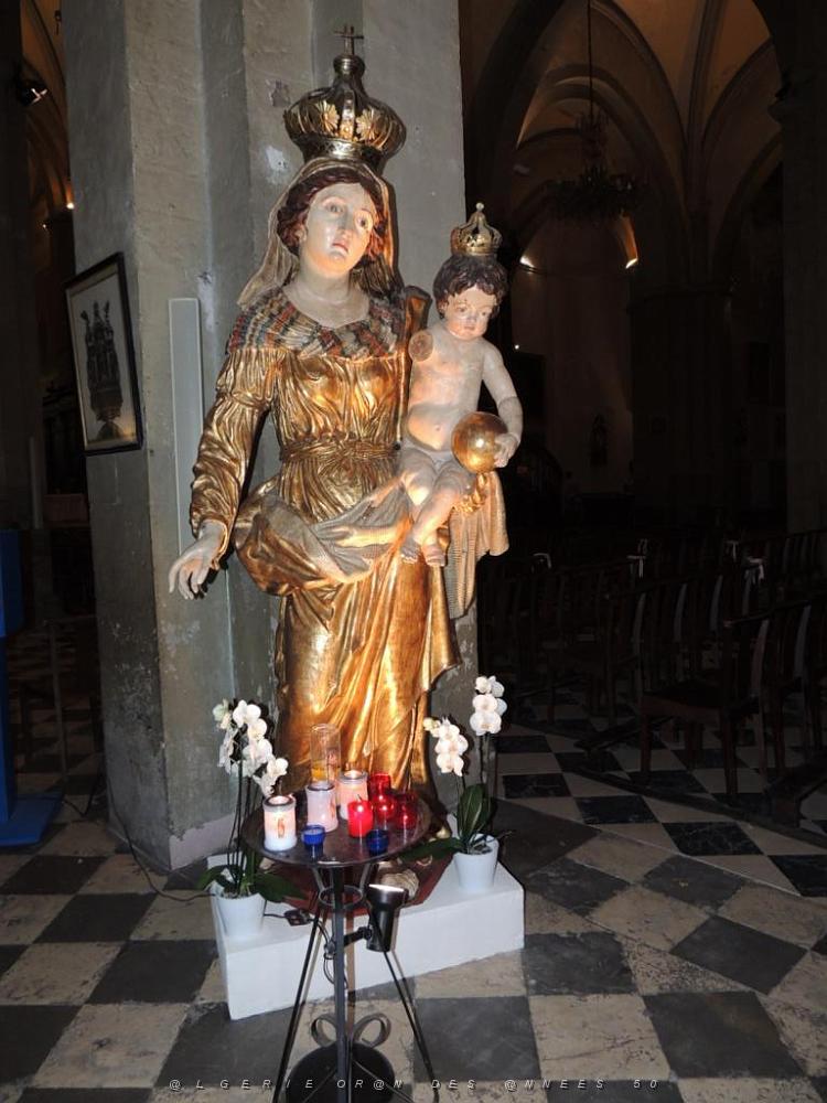 LA VIERGE DE MATEMORE A LA CATHEDRALE N.D. DE LA SEDS A TOULON (103).JPG.JPG